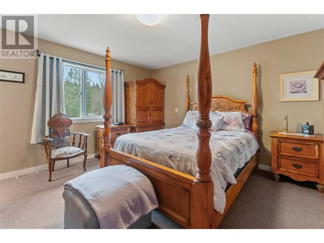 488 Similkameen Avenue, House detached with 2 bedrooms, 2 bathrooms and 4 parking in Princeton BC | Image 15