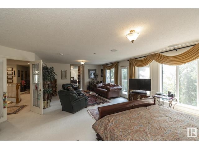 175 Quesnell Cr Nw, House detached with 5 bedrooms, 4 bathrooms and null parking in Edmonton AB | Image 25
