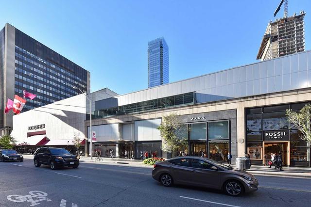 101 - 30 Hayden St, Condo with 1 bedrooms, 1 bathrooms and null parking in Toronto ON | Image 17