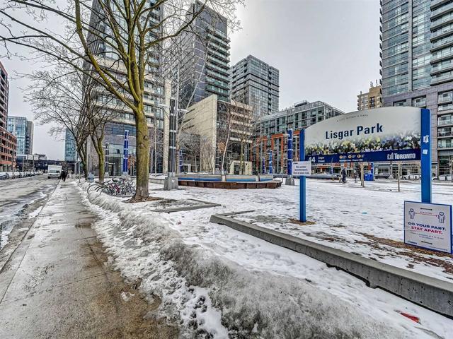 lph09w - 36 Lisgar St, Condo with 2 bedrooms, 2 bathrooms and 0 parking in Toronto ON | Image 3