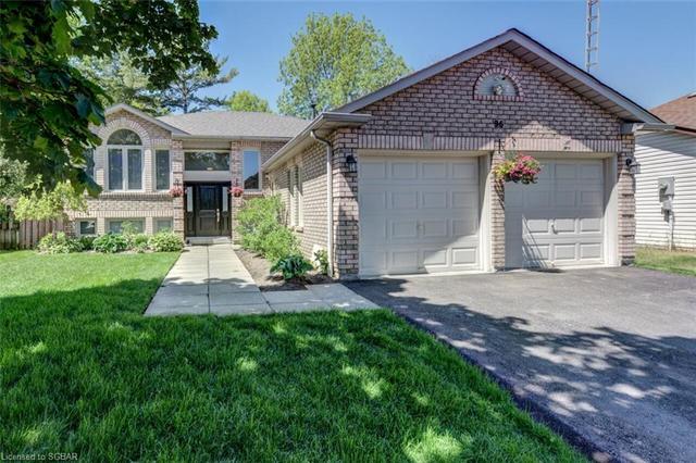 96 Leo Boulevard, House detached with 4 bedrooms, 2 bathrooms and 6 parking in Wasaga Beach ON | Image 4