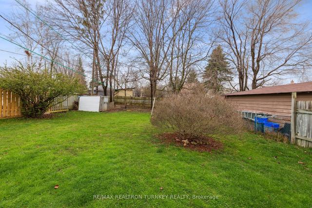 82 Admiral Rd, House detached with 3 bedrooms, 2 bathrooms and 3 parking in Ajax ON | Image 26