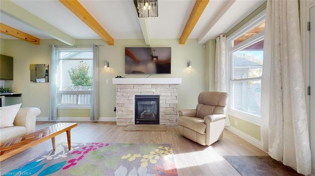 51 Front Street W, House detached with 5 bedrooms, 4 bathrooms and 6 parking in Kawartha Lakes ON | Image 15