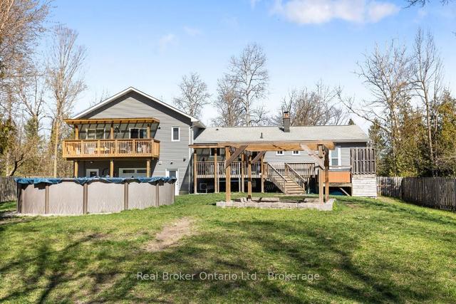 2648 Wilson Pl, House detached with 2 bedrooms, 4 bathrooms and 8 parking in Innisfil ON | Image 37
