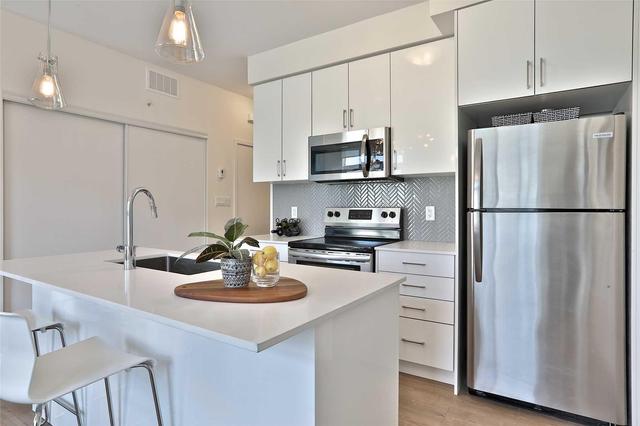 Th10 - 51 Florence St, Townhouse with 2 bedrooms, 2 bathrooms and 1 parking in Toronto ON | Image 5