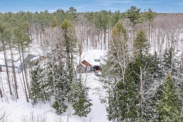 1033 Picard Lane, House detached with 3 bedrooms, 2 bathrooms and 8 parking in Gravenhurst ON | Image 12