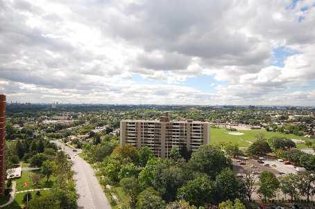 1012 - 716 The West Mall, Condo with 3 bedrooms, 2 bathrooms and 1 parking in Toronto ON | Image 8