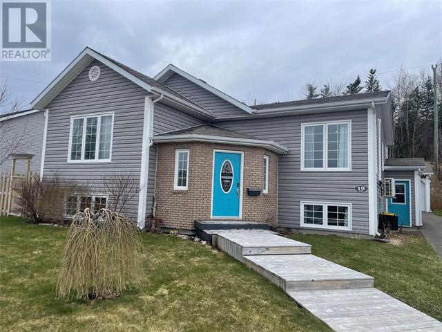19 Harmsworth Drive, House detached with 4 bedrooms, 2 bathrooms and null parking in Grand Falls-Windsor NL | Image 3