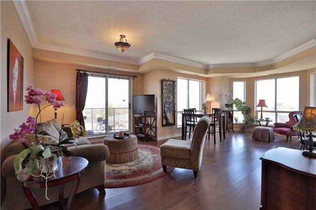 502 - 483 Faith Dr, Condo with 2 bedrooms, 2 bathrooms and 2 parking in Mississauga ON | Image 4