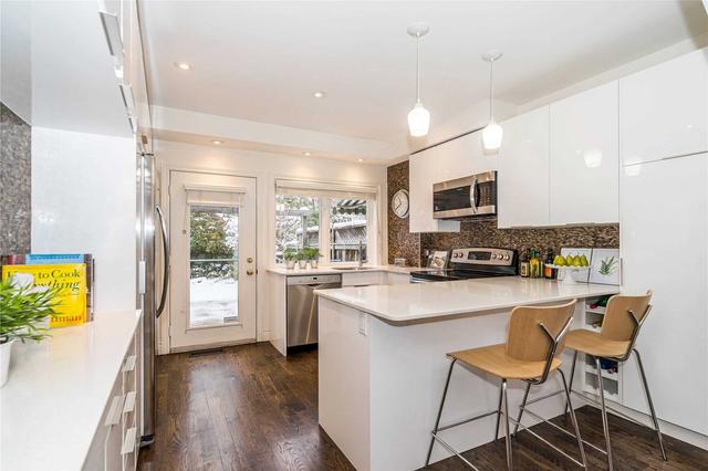 96 Ellerbeck St, House semidetached with 3 bedrooms, 2 bathrooms and 0 parking in Toronto ON | Image 3