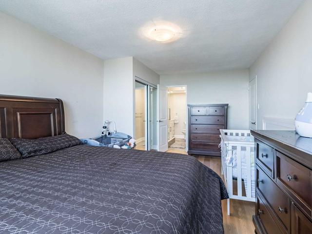 ph6 - 627 The West Mall Dr, Condo with 3 bedrooms, 2 bathrooms and 1 parking in Toronto ON | Image 9