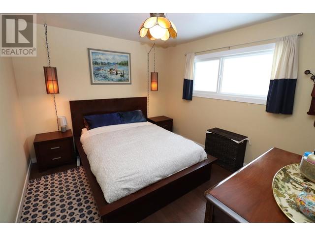 1230 Cuddie Crescent, House detached with 4 bedrooms, 1 bathrooms and null parking in Prince George BC | Image 4
