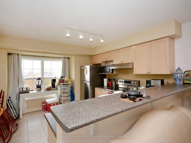 311 - 1460 Bishops Gate, Condo with 3 bedrooms, 2 bathrooms and 1 parking in Oakville ON | Image 6