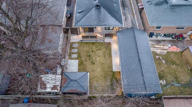 45 Bridgenorth Cres, House detached with 2 bedrooms, 3 bathrooms and 6 parking in Toronto ON | Image 35