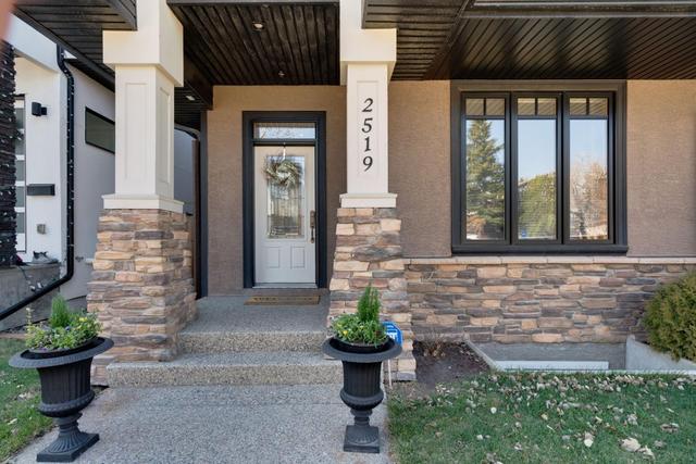 2519 21 Street Sw, Home with 3 bedrooms, 3 bathrooms and 2 parking in Calgary AB | Image 2
