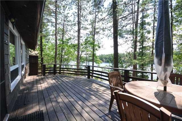 8572 Go Home Lake Shore, House detached with 3 bedrooms, 1 bathrooms and null parking in Georgian Bay ON | Image 13