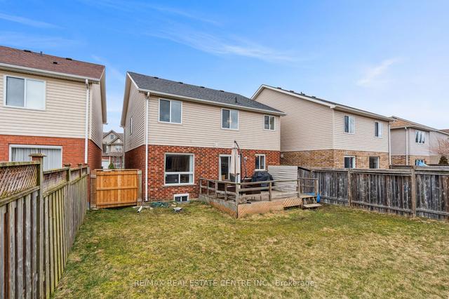 39 Highbarry Cres, House detached with 4 bedrooms, 4 bathrooms and 4 parking in Kitchener ON | Image 32