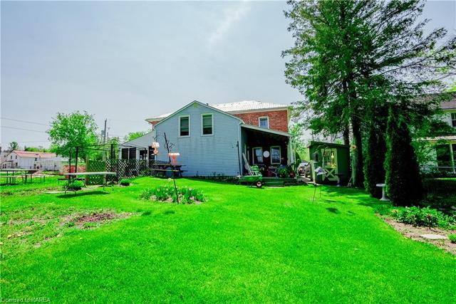 2910 a&b Brewery Street, House semidetached with 6 bedrooms, 2 bathrooms and 6 parking in South Frontenac ON | Image 9