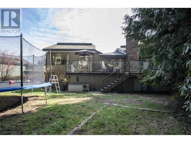 4161 Yuculta Crescent, House detached with 4 bedrooms, 3 bathrooms and 6 parking in Vancouver BC | Image 33