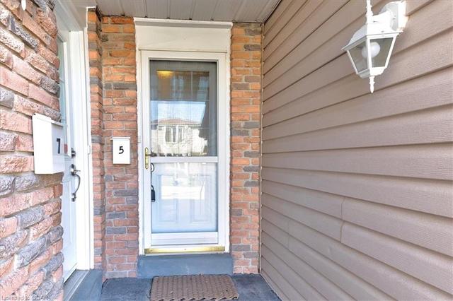 5 - 169 Elm Ridge Drive, House attached with 3 bedrooms, 1 bathrooms and 2 parking in Kitchener ON | Image 33