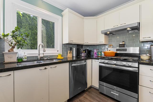 9845 Young Road, House detached with 3 bedrooms, 2 bathrooms and null parking in Chilliwack BC | Image 13