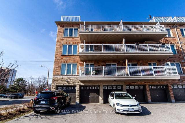 33 - 651a Warden Ave, Townhouse with 3 bedrooms, 2 bathrooms and 2 parking in Toronto ON | Image 31