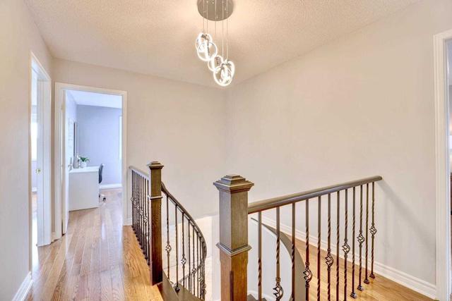 3167 Barwell Rd, House detached with 4 bedrooms, 4 bathrooms and 4 parking in Mississauga ON | Image 13