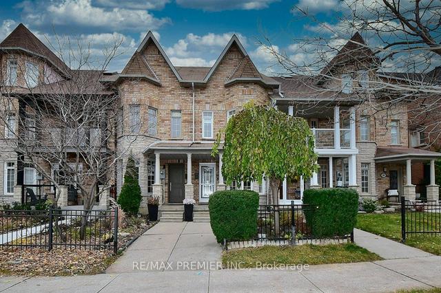 84 Rory Rd, House attached with 3 bedrooms, 4 bathrooms and 4 parking in Toronto ON | Image 1