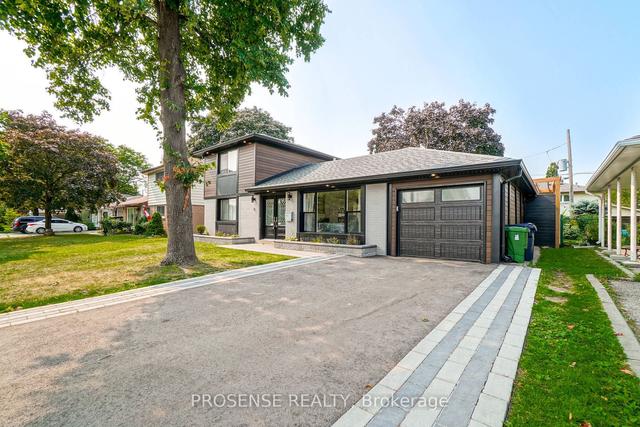 8 Vanderbrent Cres, House detached with 3 bedrooms, 4 bathrooms and 5 parking in Toronto ON | Image 23