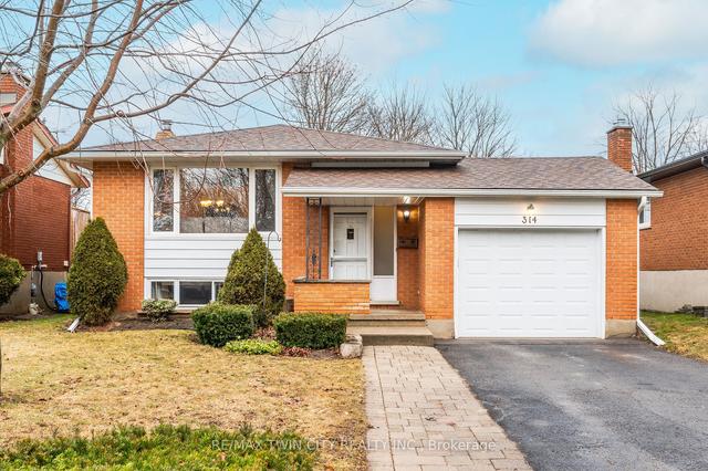 314 Daleside Pl, House detached with 4 bedrooms, 2 bathrooms and 3 parking in Waterloo ON | Image 1