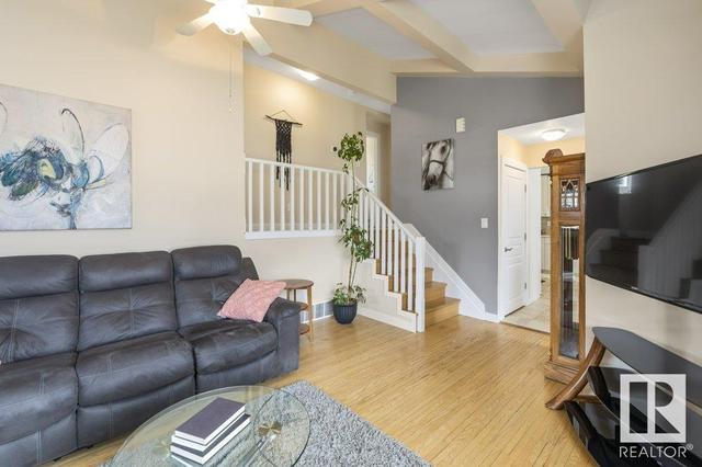 36 St Vital Av, House detached with 4 bedrooms, 2 bathrooms and 4 parking in St. Albert AB | Image 6