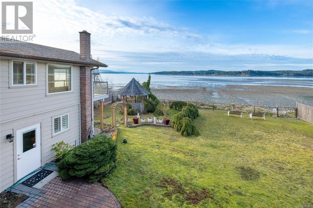 5481 Deep Bay Dr, House detached with 4 bedrooms, 5 bathrooms and 8 parking in Nanaimo H BC | Image 49