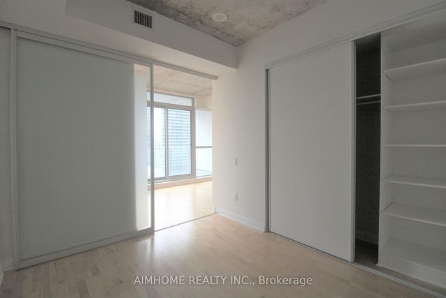 2208 - 375 King St W, Condo with 1 bedrooms, 1 bathrooms and 0 parking in Toronto ON | Image 9