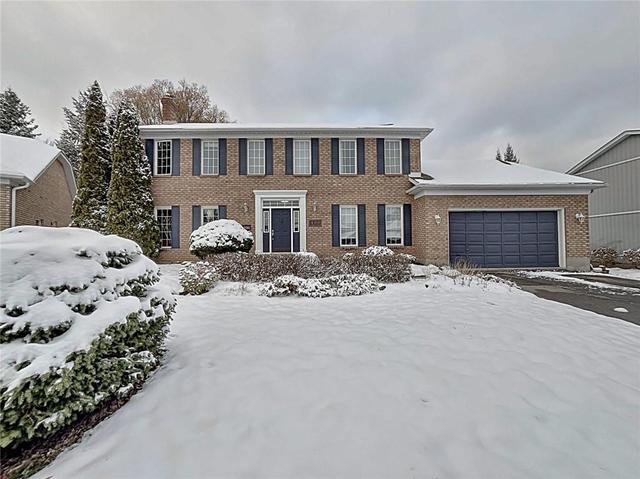 488 Claywood Court, House detached with 5 bedrooms, 3 bathrooms and 5 parking in Waterloo ON | Card Image