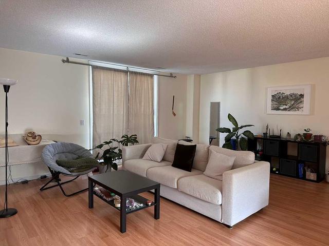 808 - 1540 29 Street Nw, Condo with 2 bedrooms, 1 bathrooms and 1 parking in Calgary AB | Image 3