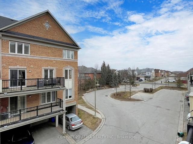 2099 Bur Oak Ave, Townhouse with 2 bedrooms, 3 bathrooms and 2 parking in Markham ON | Image 22