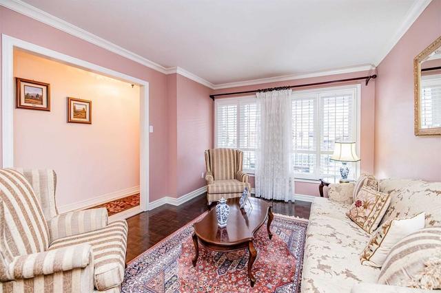 31 Keith Ave, House semidetached with 3 bedrooms, 3 bathrooms and 3 parking in Toronto ON | Image 35