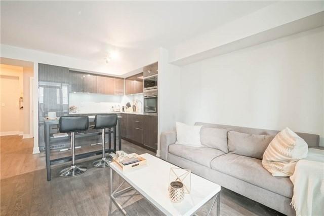 711 - 318 Richmond St W, Condo with 1 bedrooms, 1 bathrooms and 1 parking in Toronto ON | Image 6
