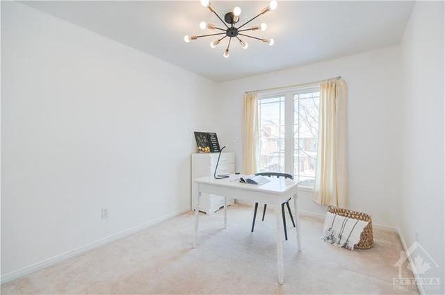 528 Woodchase Street, Townhouse with 3 bedrooms, 3 bathrooms and 3 parking in Ottawa ON | Image 25