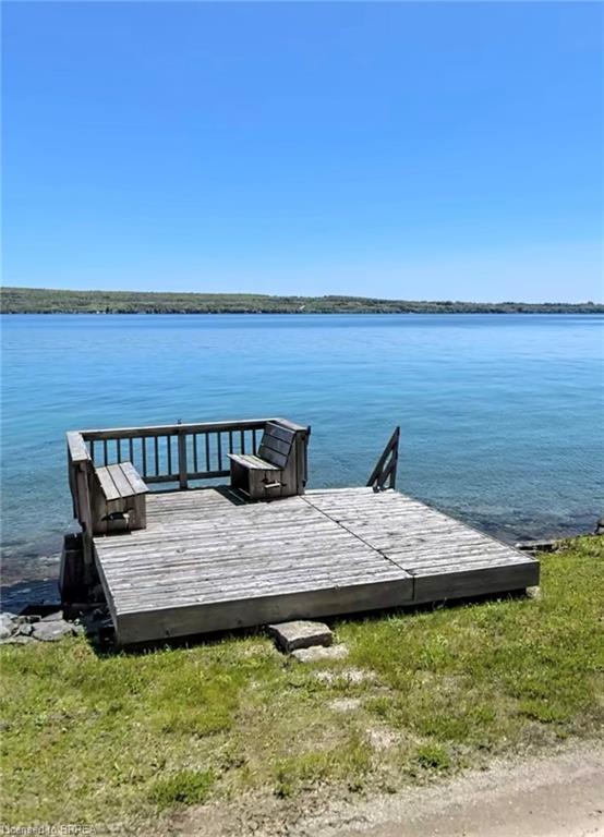 319 Mallory Beach Road, House detached with 2 bedrooms, 0 bathrooms and 3 parking in South Bruce Peninsula ON | Image 3