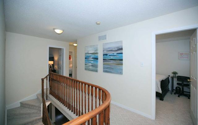 1034 Corrie St, House detached with 4 bedrooms, 4 bathrooms and 4 parking in Innisfil ON | Image 5