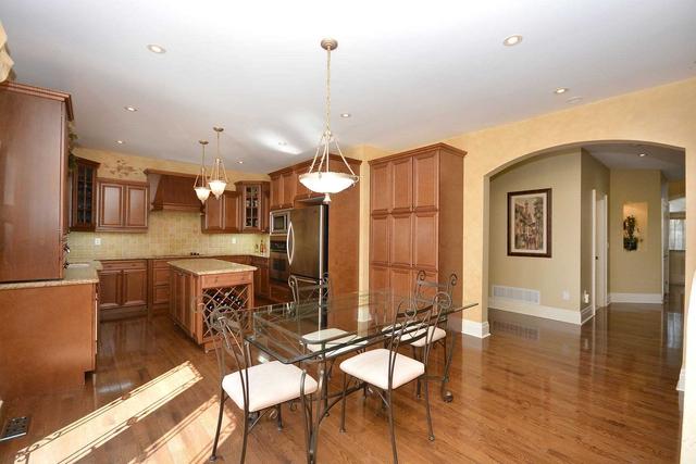 7 Richgrove Dr, House detached with 4 bedrooms, 4 bathrooms and 6 parking in Brampton ON | Image 39