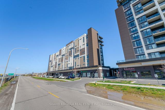 701 - 560 North Service Rd, Condo with 2 bedrooms, 2 bathrooms and 2 parking in Grimsby ON | Image 30