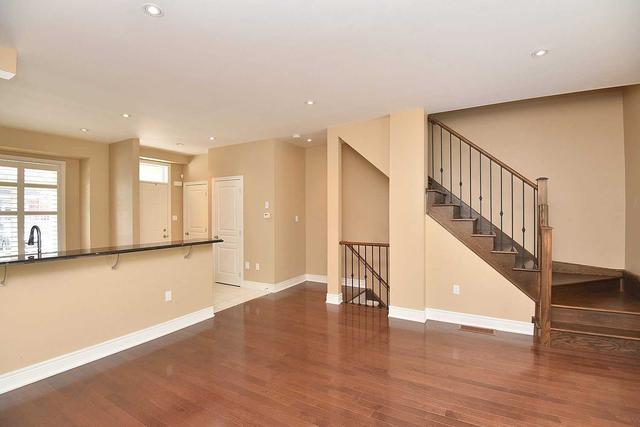 8 - 4115 Upper Middle Rd, Townhouse with 2 bedrooms, 3 bathrooms and 2 parking in Burlington ON | Image 32
