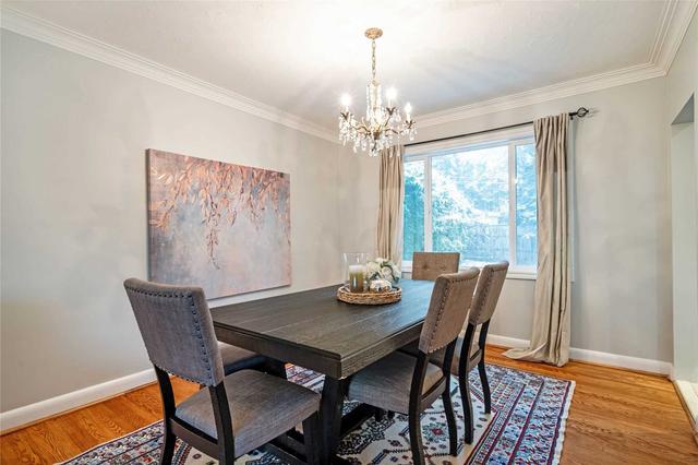 22 Cranleigh Crt, House detached with 3 bedrooms, 2 bathrooms and 10 parking in Toronto ON | Image 7