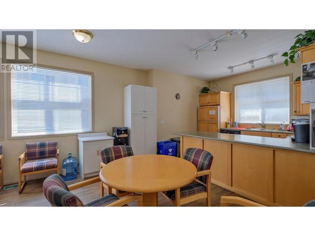 210 - 515 Houghton Road, Condo with 2 bedrooms, 2 bathrooms and null parking in Kelowna BC | Image 38