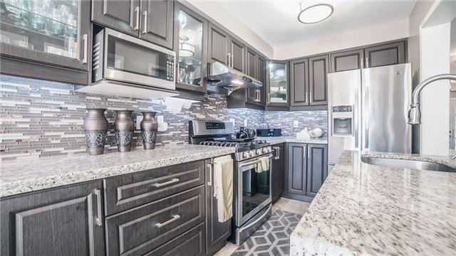 9 Rivitt Pl, House attached with 3 bedrooms, 3 bathrooms and 3 parking in Toronto ON | Image 13