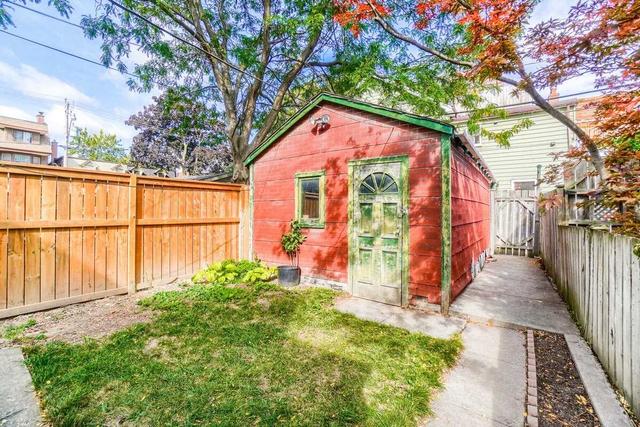 46 Russell St, House semidetached with 3 bedrooms, 3 bathrooms and 1 parking in Toronto ON | Image 26