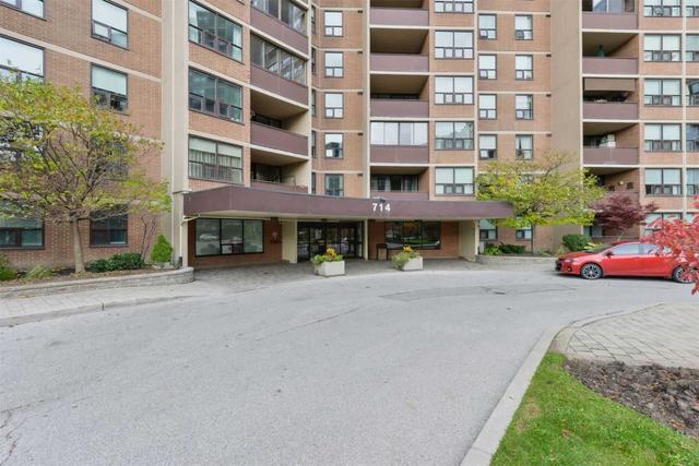 810 - 714 The West Mall, Condo with 2 bedrooms, 2 bathrooms and 1 parking in Toronto ON | Image 18