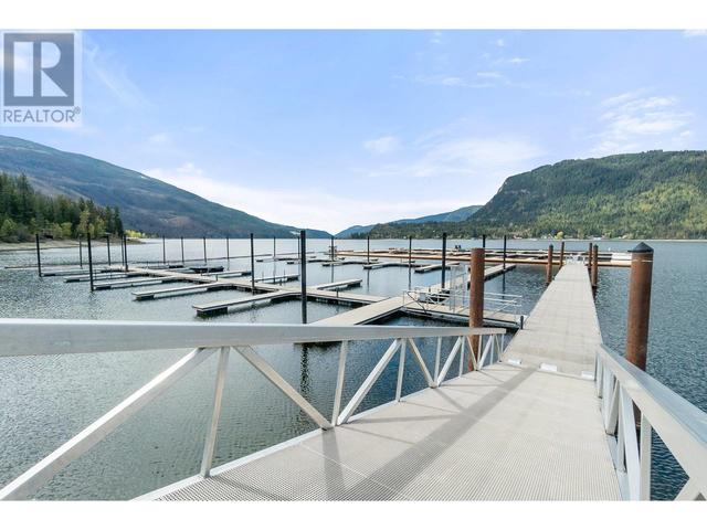 204 - 326 Mara Lake Lane, Condo with 3 bedrooms, 2 bathrooms and 2 parking in Sicamous BC | Image 3